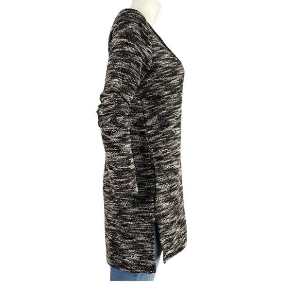 14th & UNION Black & White V-Neck Knit Tunic Top M - Picture 3 of 11